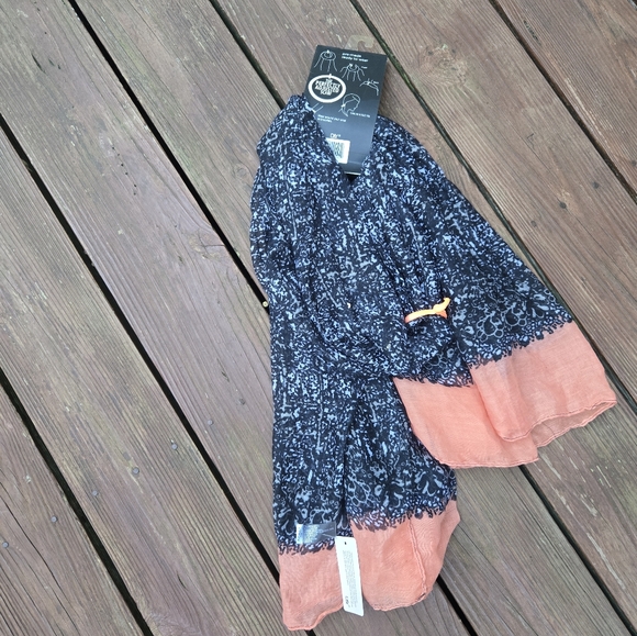NWT- Perfectly Adjusted Scarf- Black/Orange- Screen Dyed- Wide & Long - Picture 5 of 13